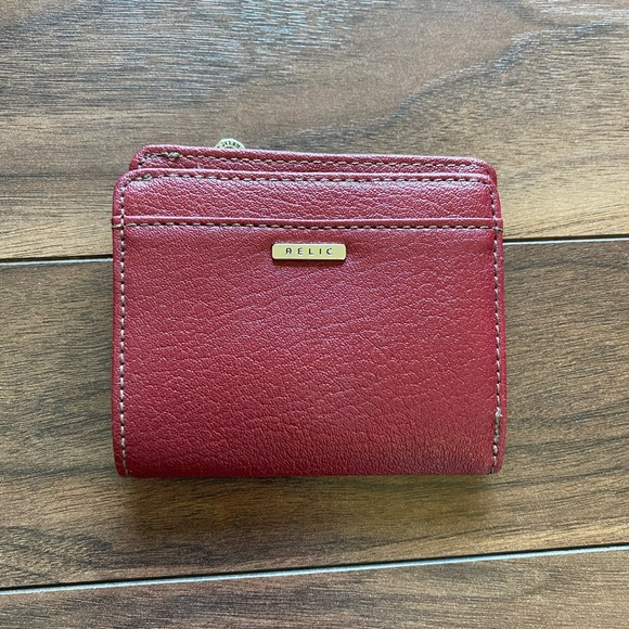 Relic Wallet - Picture 1 of 3
